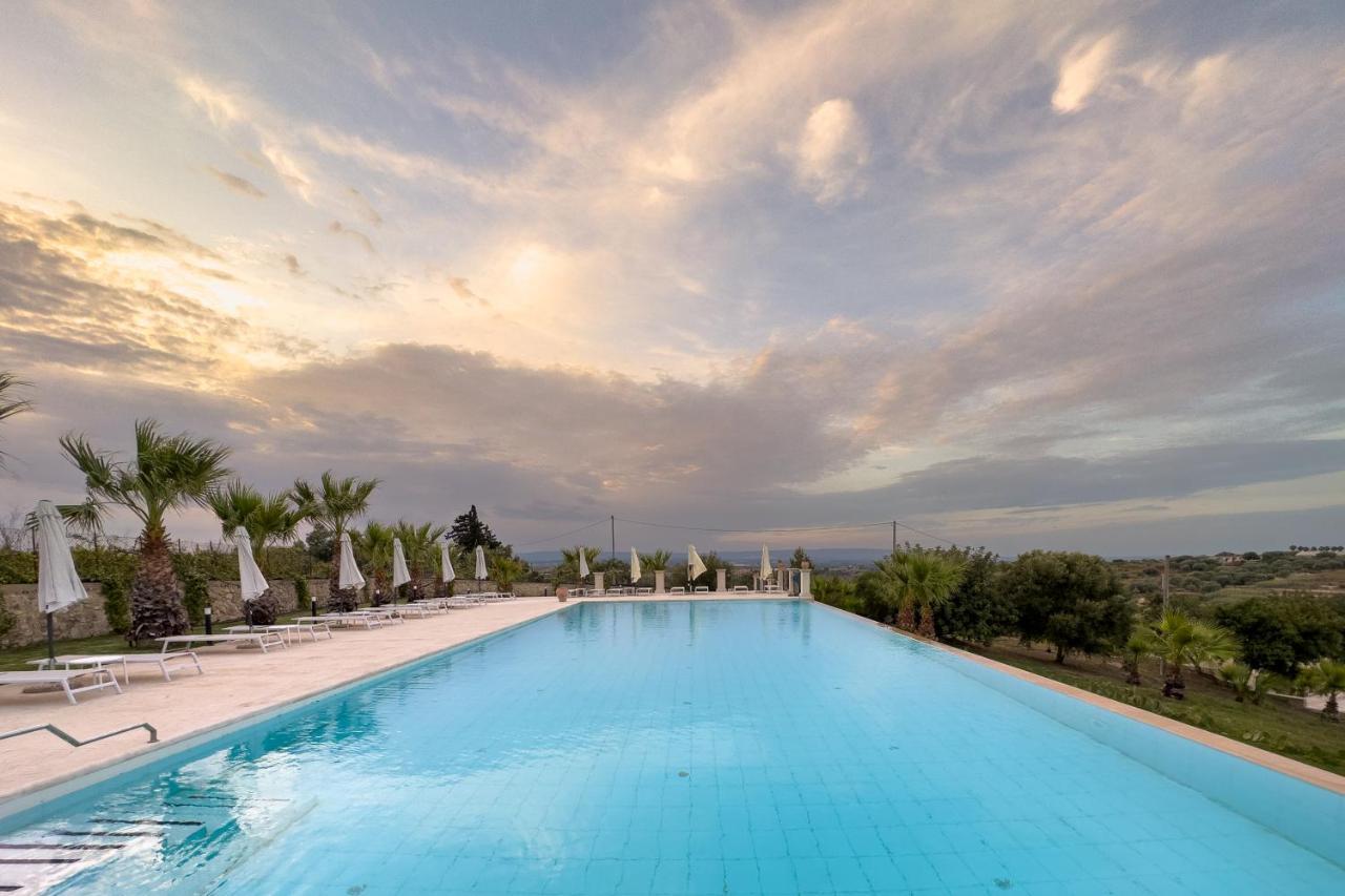 Borgo Vita Novella Marzamemi Exterior photo